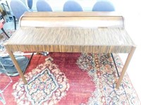 HEKMAN FURNITURE CO. ROLL TOP DESK