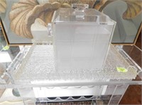 LARGE LUCITE ICE BUCKET WITH LUCITE TRAY