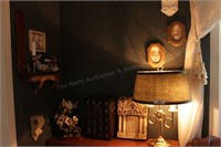 Group of Wall & Other Decor