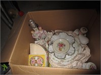 Box Lot of Floral Dishes/Lamp/Vase/Piano Box