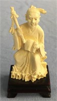Choice on 3 (129-131): ivory Chinese carvings of p