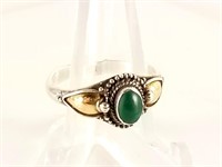 STERLING SILVER & 14K GOLD RING W GREEN STONE