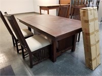 MISSION STYLE DINING TABLE W LEAVES & 4 CHAIRS