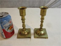 2 chandeliers en laiton