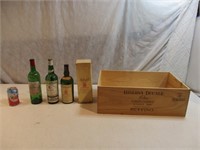 4 bouteilles de whiskey des années 40