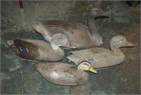 4 Large Sport Plastic Italy Duck Geese Decoys Lot