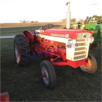 Farmall 340 utility tractor, WF