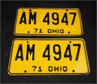 Matched Pair Vintage 1971 Ohio Car License Plates