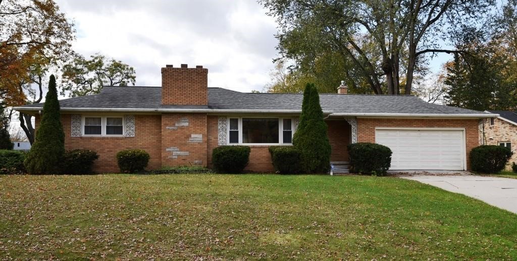 4243 Mar Moor Drive, Lansing MI ABSOLUTE Real Estate Auction