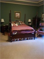 Thomasville bedroom suite, 4 post queen bed,