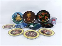 12 assiettes décoratives - ornamental plates