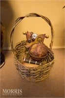 Basket  with a bookend