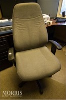 Desk chair