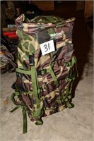LARGE CAMO BACKPACK
