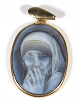 Mother Teresa Navy Blue / White Cameo Pendant