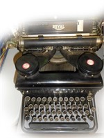 Typewriter - Royal