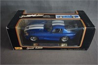 Maisto 1996 Dodge Viper GTS 1:18 Scale Model