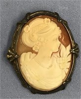 Cameo  set in sterling  1.75"       (a 7)