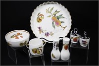 Evesham Royal Worcester Fine Porcelain Sets