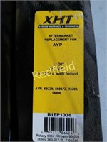 Lot of 21 XHT Ayp 20" mower blades center hole 5/8