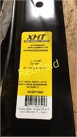 Lot of 7 XHT AYP/Husqvarna 21 5/8" mower blades