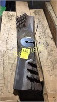 Lot of 5 18" mulching blades