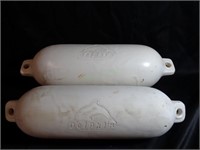 2 Dolphins Twin Eye Boat Fender/Bumpers in White