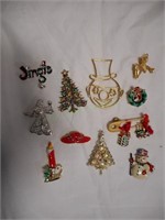 11 Christmas / Holiday Costume Jewelry Brooches