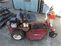 SNAPPER RIDING LAWN MOWER