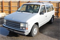 1990 Plymouth Voyager