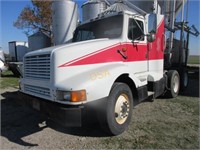 1990 International Day Cab Truck Tractor,