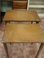 Set of two wooden nesting tables