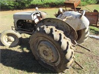 antique ford tractor (not running)