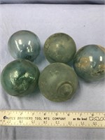 Lot of glass floats      (11)