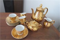 Demi-tasse tea set