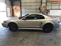 2000 Ford Mustang Base