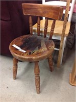 VINTAGE CHAIR (SIGNED BY LLOYD CHANDLER)