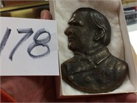 CAST IRON PRESIDENT PAPERWEIGHT