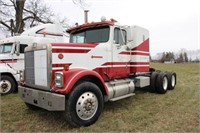 1988 INTERNATIONAL EAGLE HIGHWAY TRACTOR - AS IS