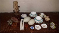 FLAT OF COLLECTIBLES WITH AUSTRITCH EGGS