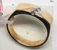 10kt Gold 2 White Diamond Ring