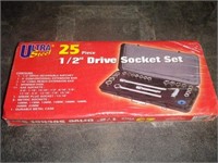 25 Pc 1/2" Drive Socket Set, New in Box