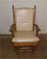 Glider Rocking Chair, Very Comfortable!