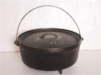 .12" Cast Iron Dutch Oven With Lid