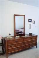 Vintage Dresel 7-Drawer Long Dresser with Mirror