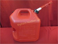 Midwest 5 Gallon Gas Can w/ Spout Like New