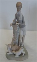 Llardo "Boy With Lambs" figurine, No. 01014509.