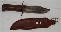 Large Pakistan knife with sheath. Measures 15"