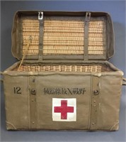 Medic trunk (George Ivers) w/ 5 pouches, 1 canteen