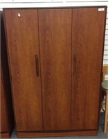 MID CENTURY G-PLAN WARDROBE, 48' WIDE, CAN BE